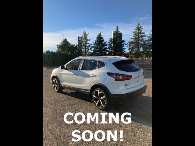 2020 Nissan Rogue Sport SL