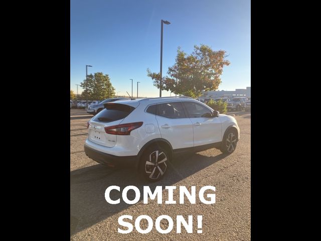 2020 Nissan Rogue Sport SL