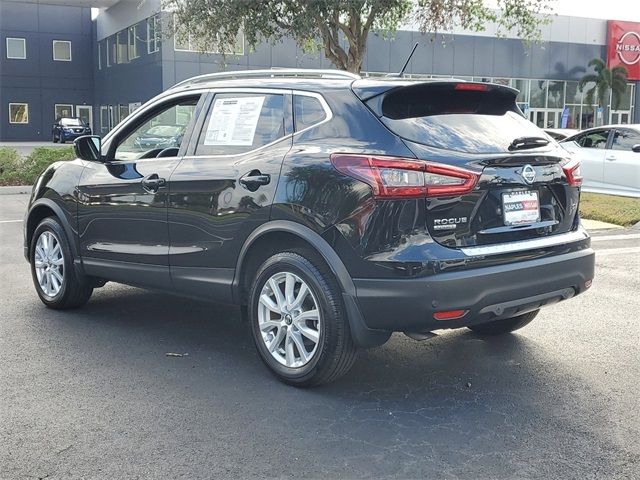 2020 Nissan Rogue Sport SV