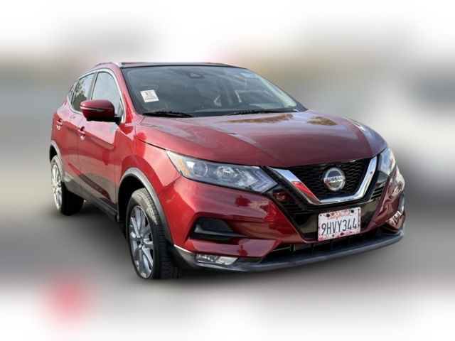 2020 Nissan Rogue Sport SV