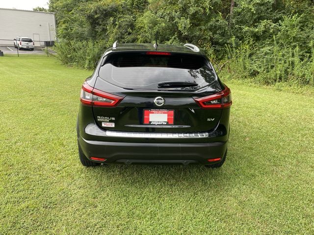 2020 Nissan Rogue Sport SV