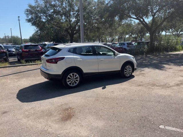 2020 Nissan Rogue Sport SV