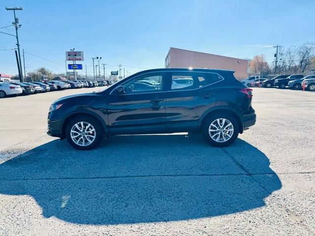 2020 Nissan Rogue Sport S