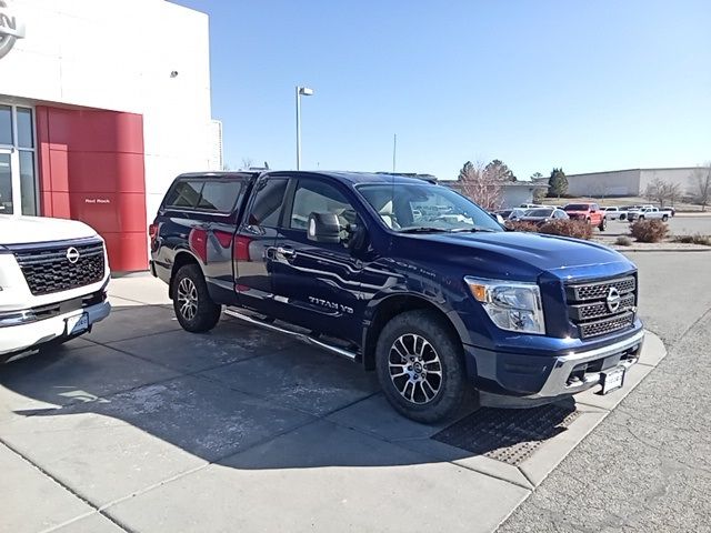 2020 Nissan Titan SV