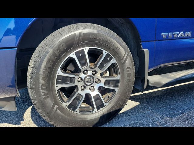 2020 Nissan Titan SV