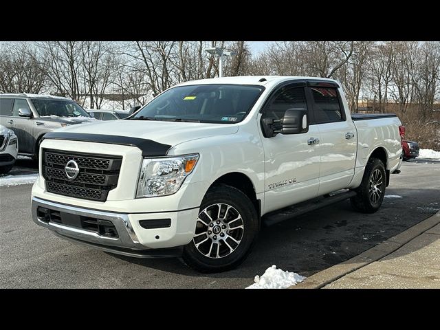 2020 Nissan Titan SV