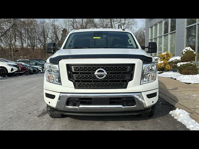 2020 Nissan Titan SV