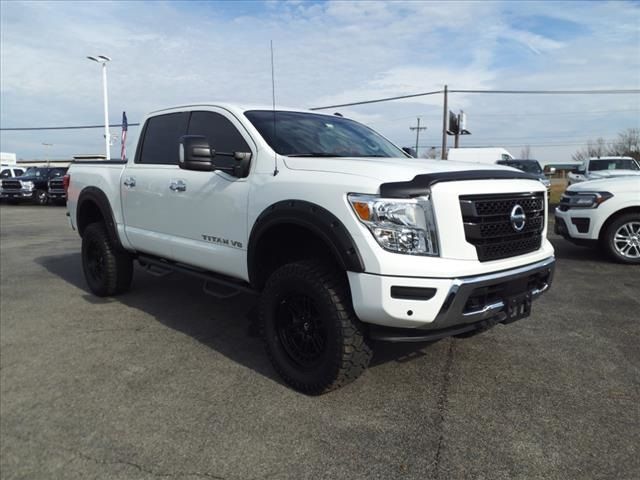 2020 Nissan Titan SV