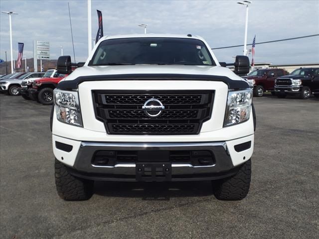 2020 Nissan Titan SV