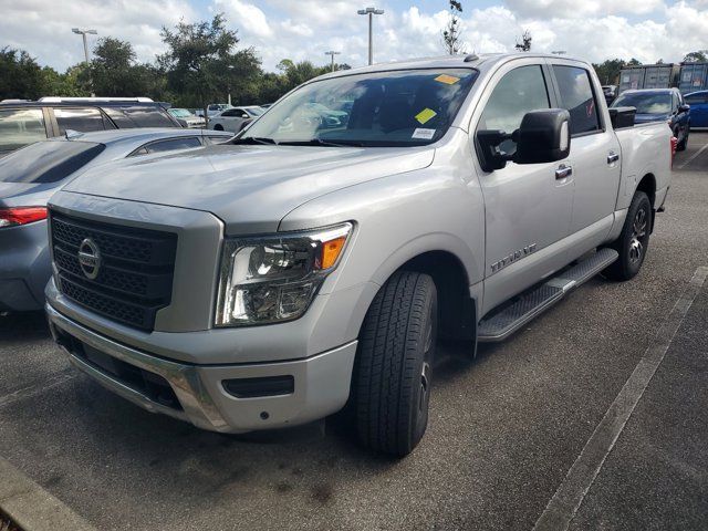 2020 Nissan Titan SV