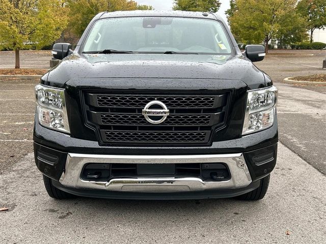 2020 Nissan Titan SV