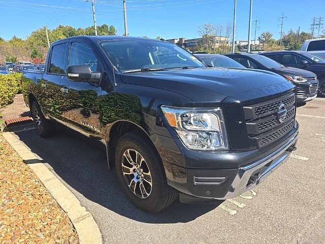 2020 Nissan Titan SV