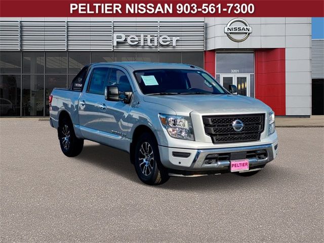 2020 Nissan Titan SV