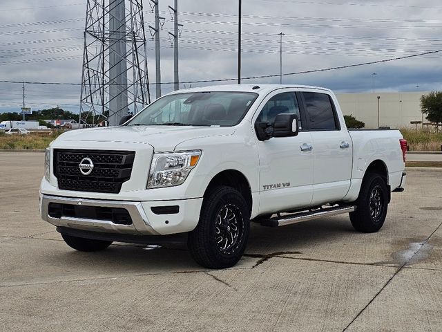 2020 Nissan Titan SV