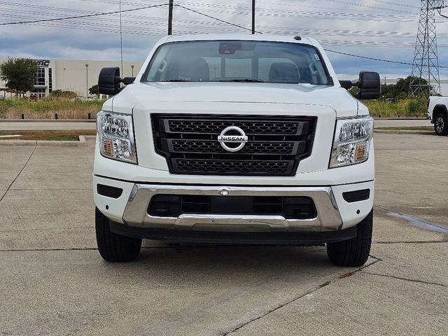 2020 Nissan Titan SV