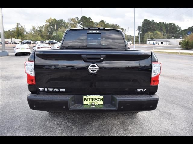 2020 Nissan Titan SV