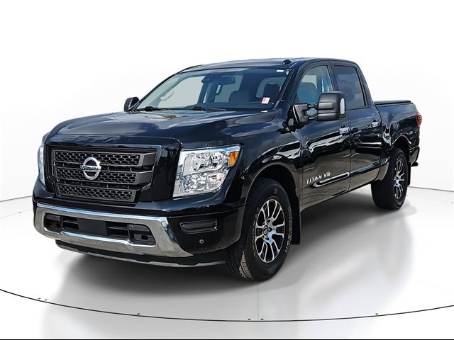 2020 Nissan Titan SV