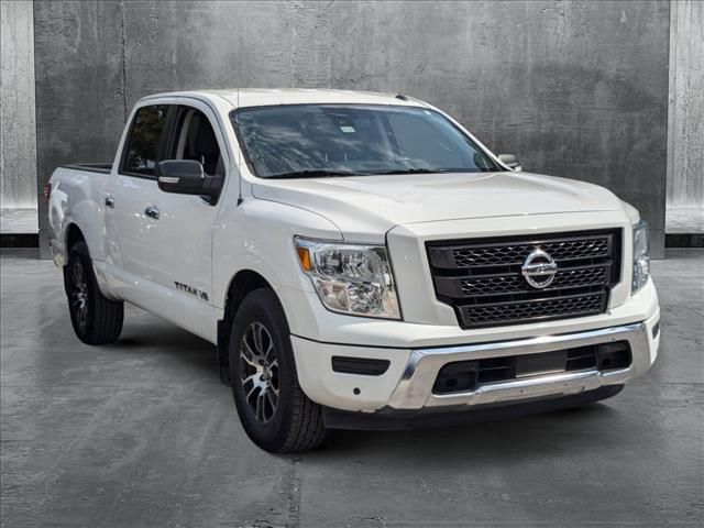 2020 Nissan Titan SV