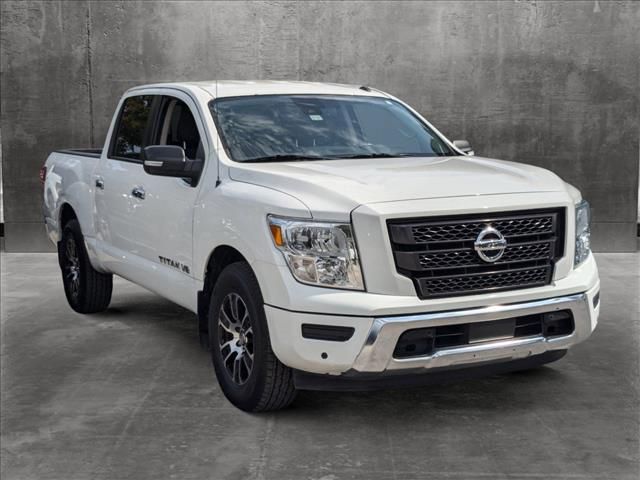 2020 Nissan Titan SV