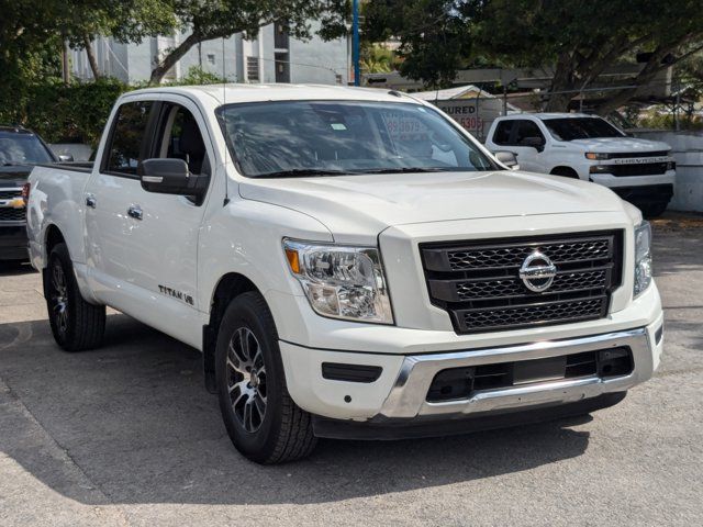 2020 Nissan Titan SV