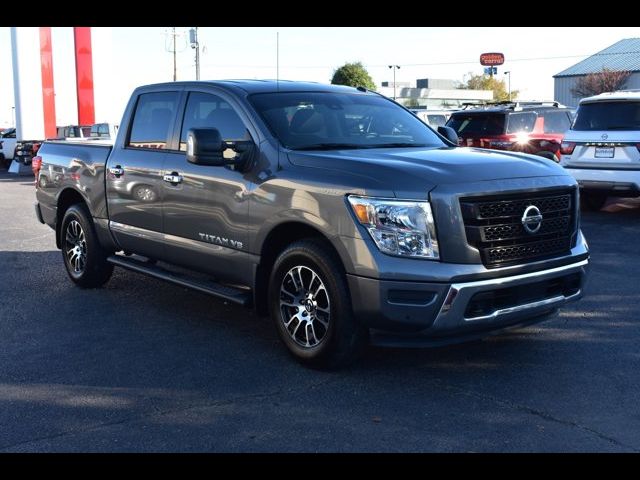 2020 Nissan Titan SV