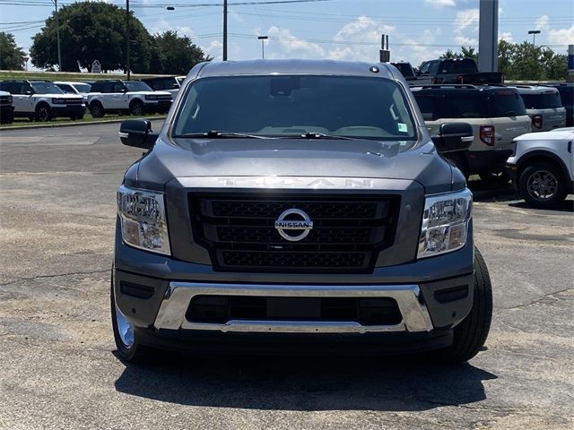 2020 Nissan Titan SV