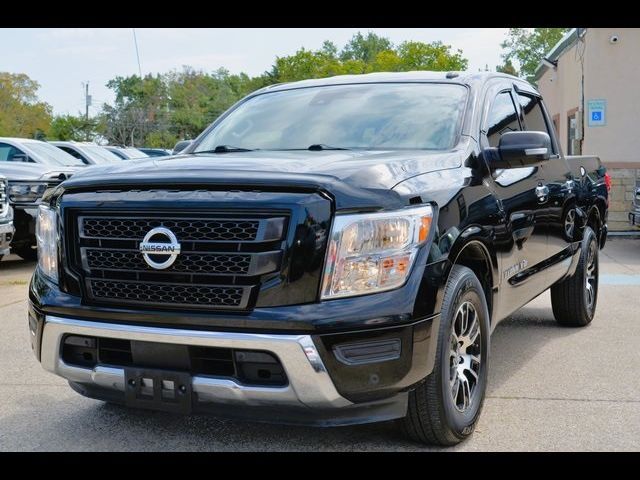 2020 Nissan Titan SV