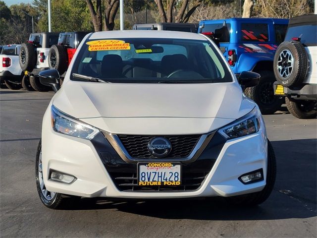 2020 Nissan Versa SR