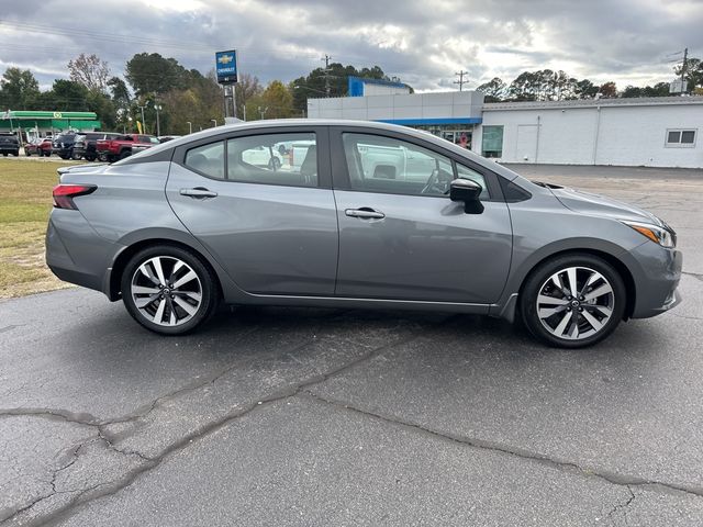 2020 Nissan Versa SR