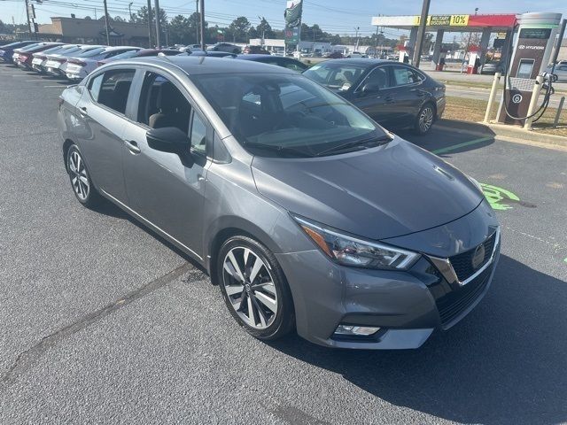 2020 Nissan Versa SR