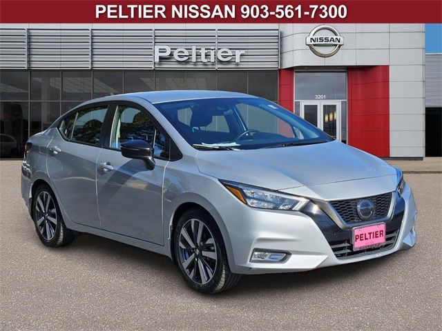 2020 Nissan Versa SR