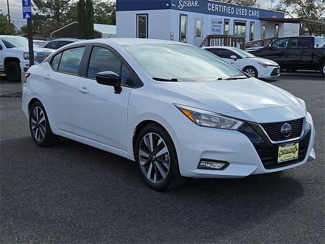 2020 Nissan Versa SR