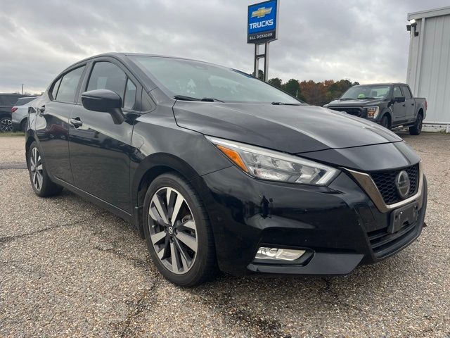 2020 Nissan Versa SR