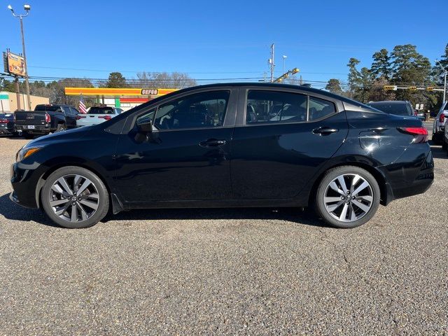 2020 Nissan Versa SR