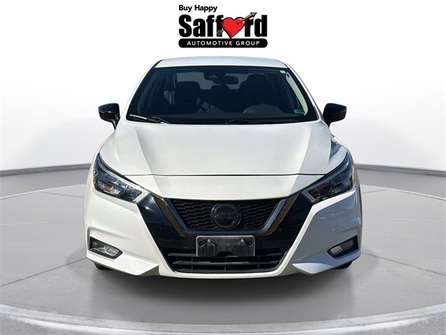 2020 Nissan Versa SR