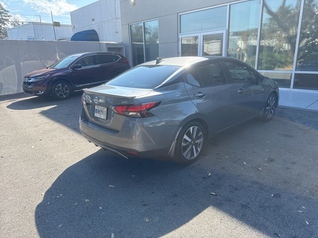 2020 Nissan Versa SR