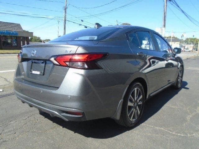 2020 Nissan Versa SV