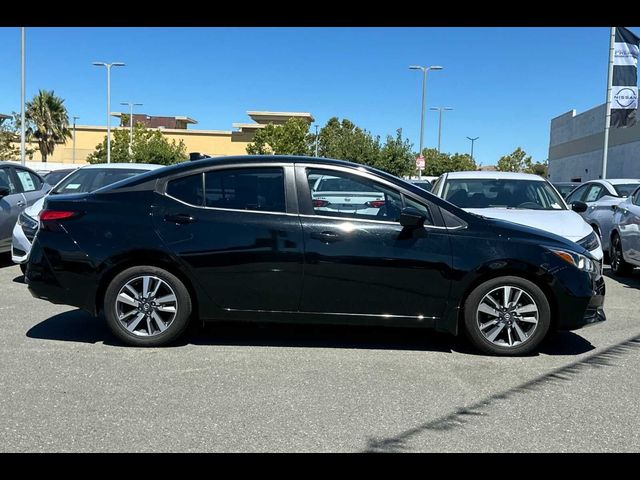 2020 Nissan Versa SV