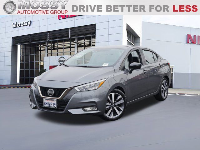 2020 Nissan Versa SR