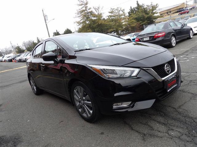 2020 Nissan Versa SR