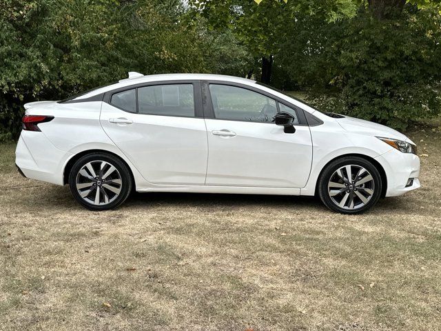 2020 Nissan Versa SR