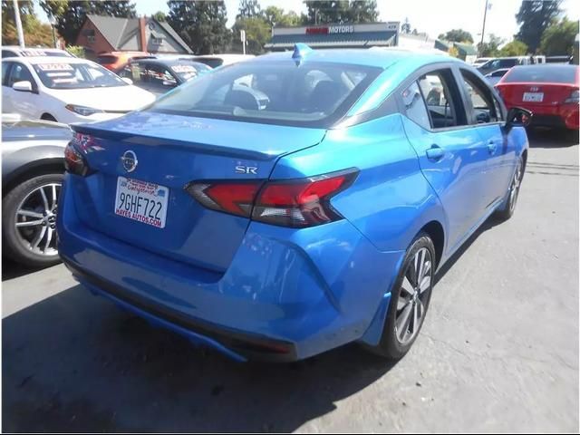 2020 Nissan Versa SR