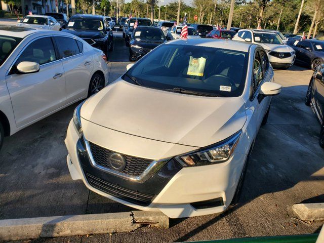 2020 Nissan Versa SV