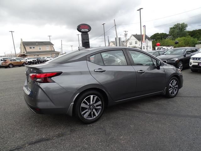 2020 Nissan Versa SV