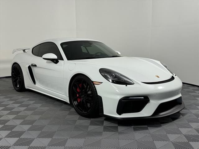 2020 Porsche 718 Cayman GT4