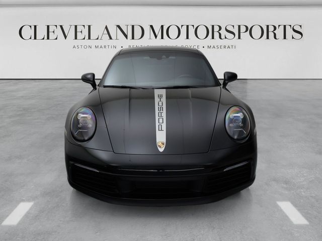 2020 Porsche 911 Carrera