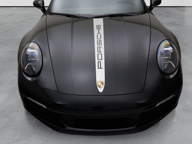 2020 Porsche 911 Carrera