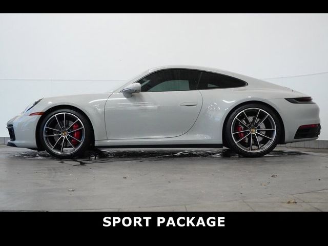 2020 Porsche 911 Carrera 4S