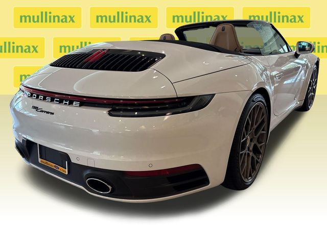 2020 Porsche 911 Carrera