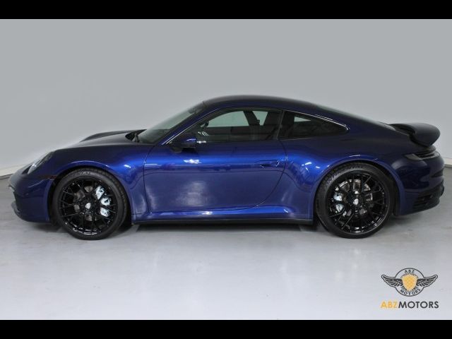 2020 Porsche 911 Carrera